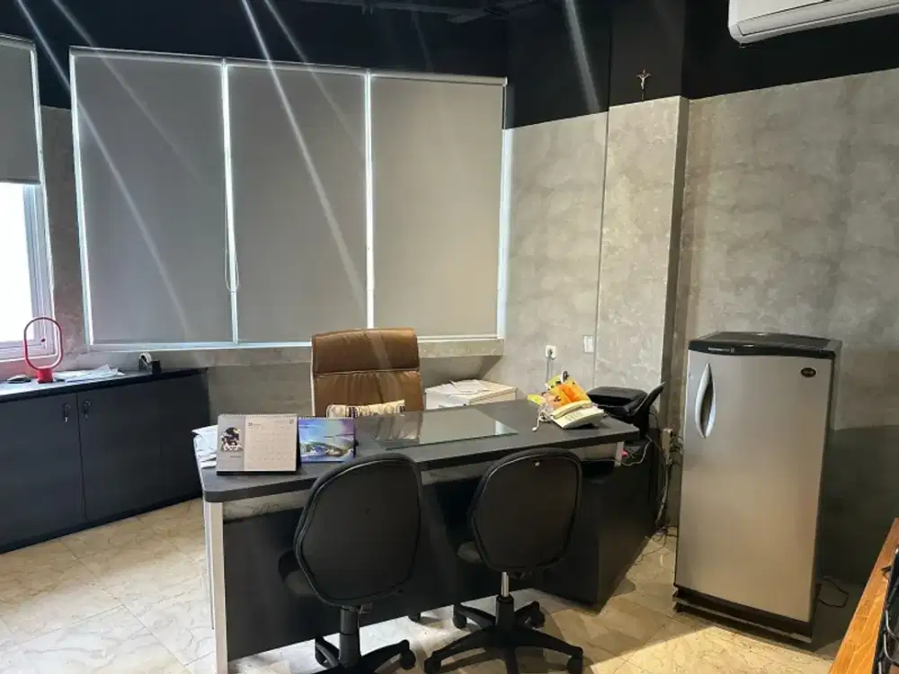 Dijual ruko cantik di Mangga Besar, cocok untuk kantor/gudang,dll.