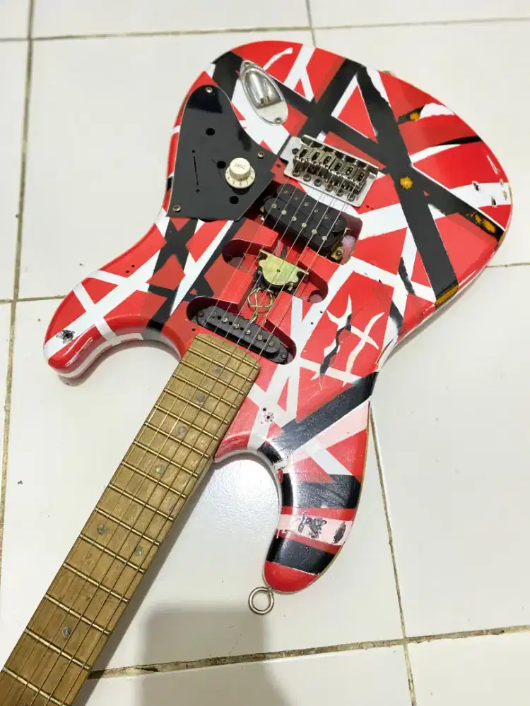 Gitar fender frankenstrat EVH