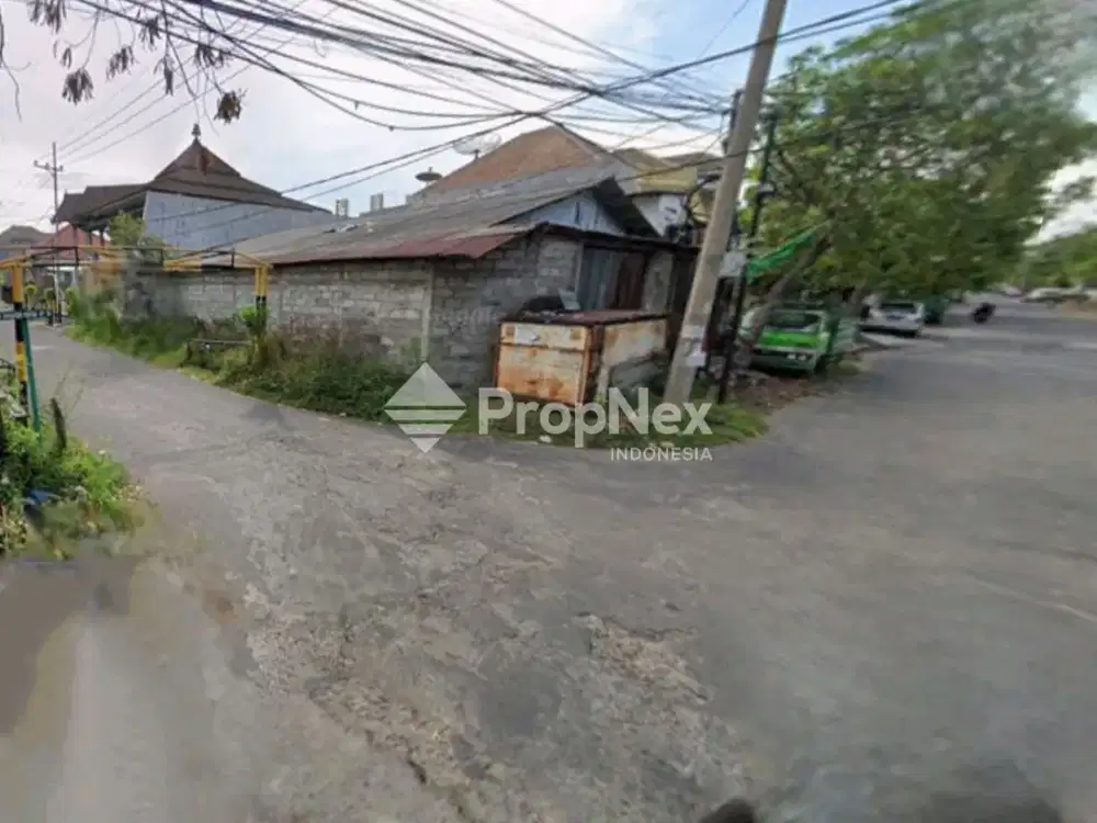 Semi-permanent warehouse for sale in Babatan Pantai
