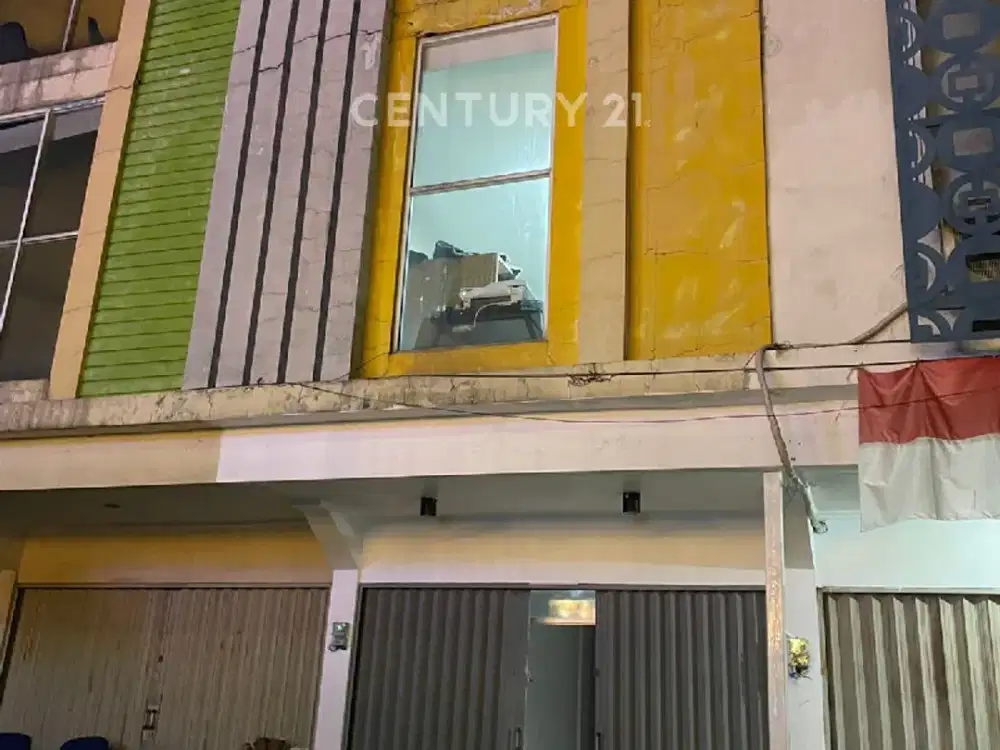 Ruko 2.5 Lantai Lokasi Strategis Di Galuh Mas Karawang Siap Pakai