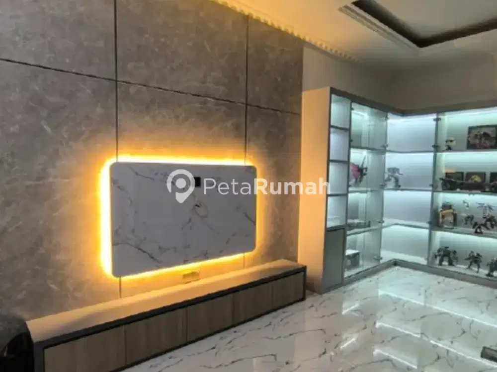 DIJUAL VILLA JALAN MERCI RAYA KOMPLEK MEDAN RESORT CITY CLUSTER AMSTERDAM - JOHOR  (MAICHAEL)