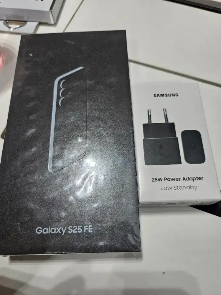 New S25 FE 256 GB