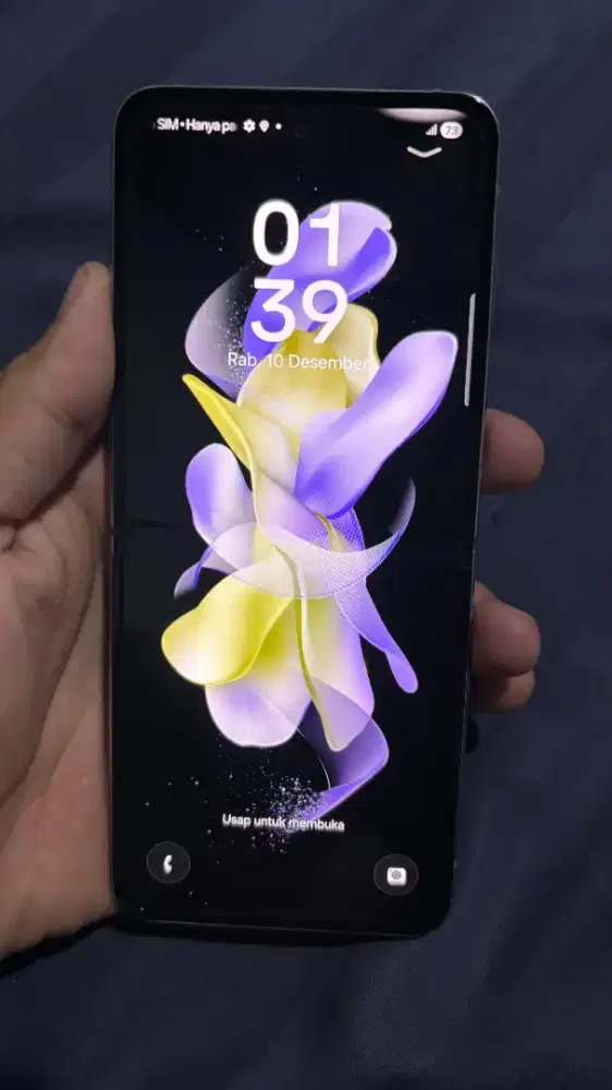 samsung galaxy z flip 4
Ram 8/256