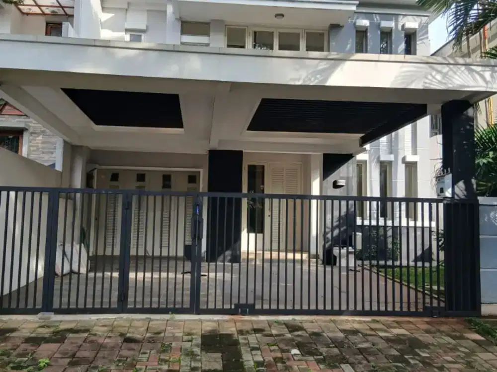 Dijual Rumah Bagus Siap Huni di Delatinos BSD City -glh