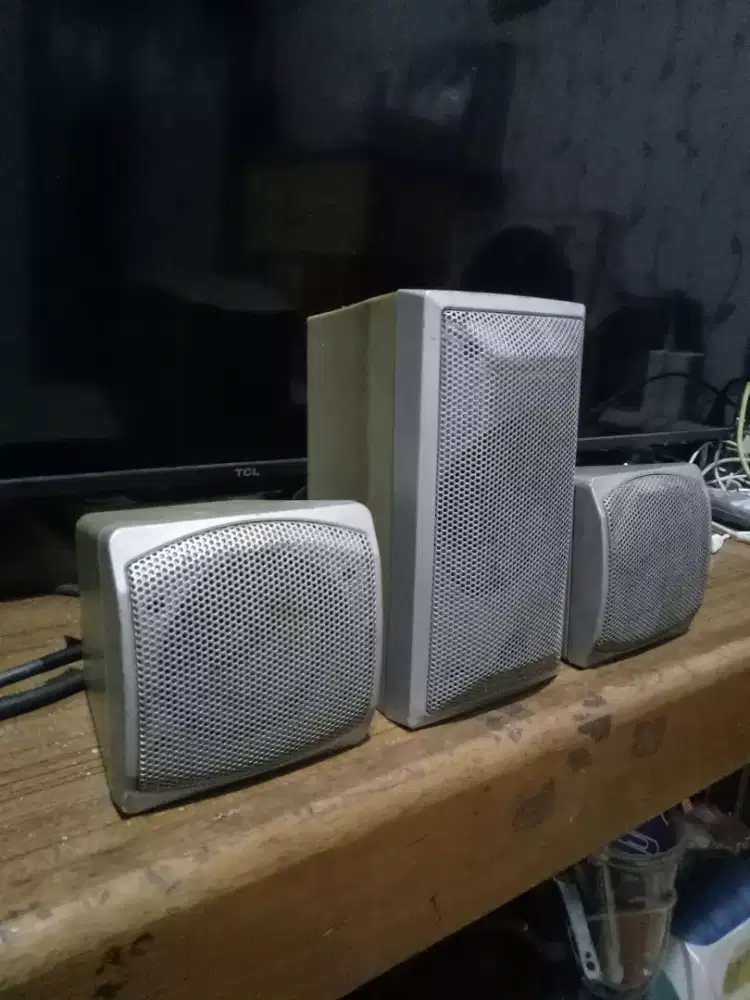 Speaker pasif bisa taro di dinding