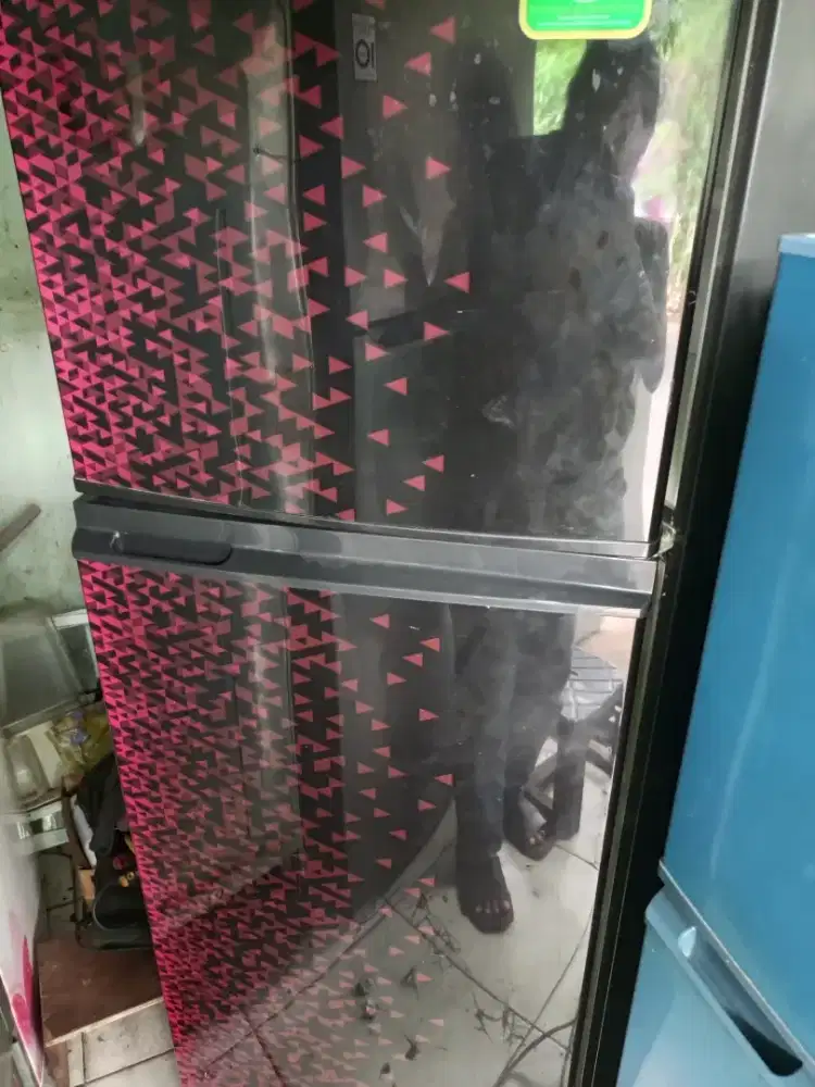 Kulkas Sharp normal tinggal pakai