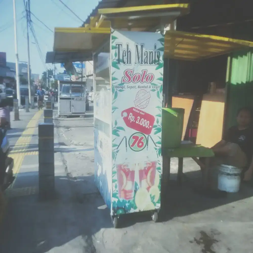 Jaga stand es teh solo