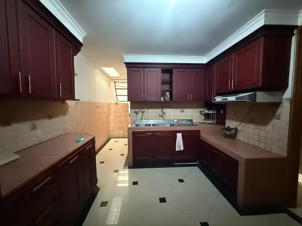 Dijual Rumah Classic Di Janur Kuning Kelapa Gading