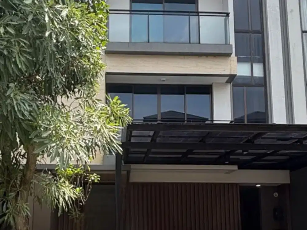 Disewakan dan Dijual Cepat Rumah Zora BSD Siap Huni 3 Lantai