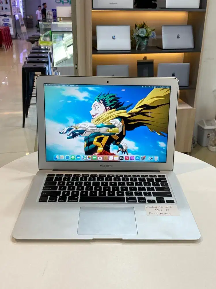 MacBook Air 2017 Core i5 8/128GB