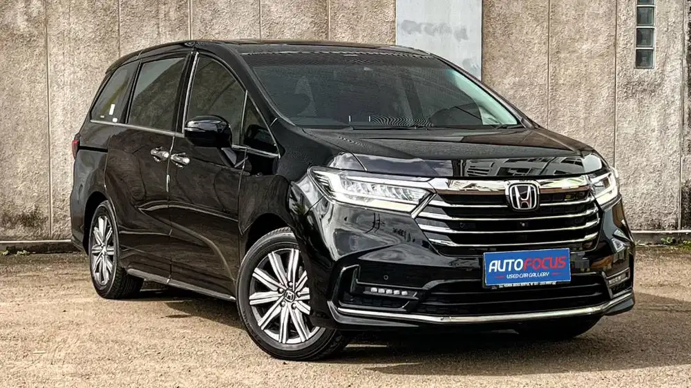 Tdp50JT Honda Odyssey 2.4 E AT Facelift Sensing Sunroof Nik 2021