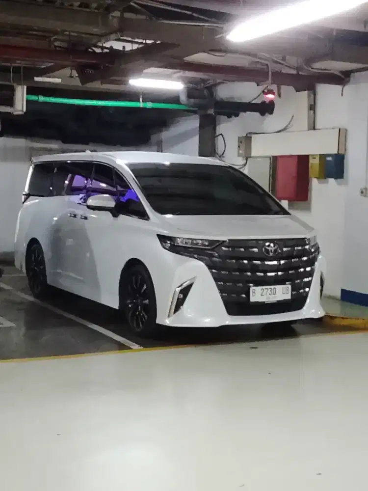 mencari pekerjaan sebagai supir pribadi