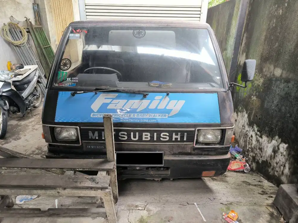 Mitsubishi Colt L300 Diesel 2477cc box 2003 siap jalan