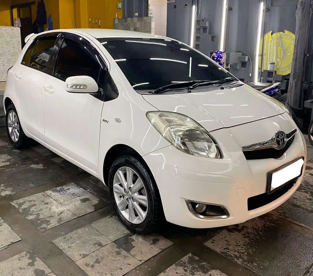Toyota Yaris 2011 Bensin