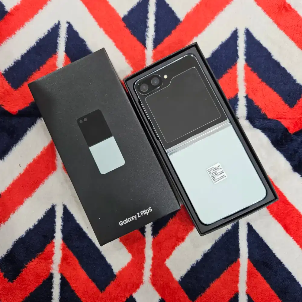 Samsung Galaxy Z Flip 5 5G Ram 8/512 Second