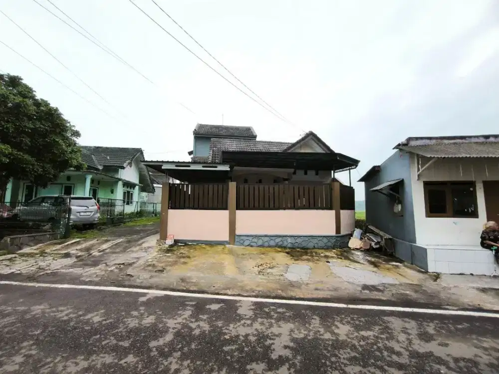 Rumah Di Sebelah Terminal Arjosari Malang Siap Huni Nyaman