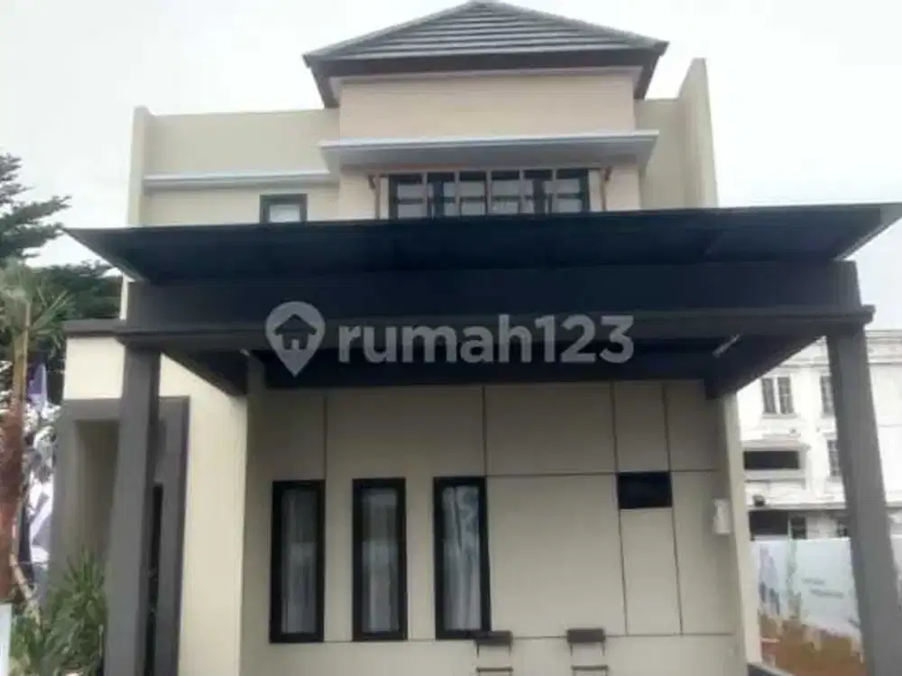 Disewakan Cepat Rumah Baru Carport 2 di Cluster Modernland Tangerang