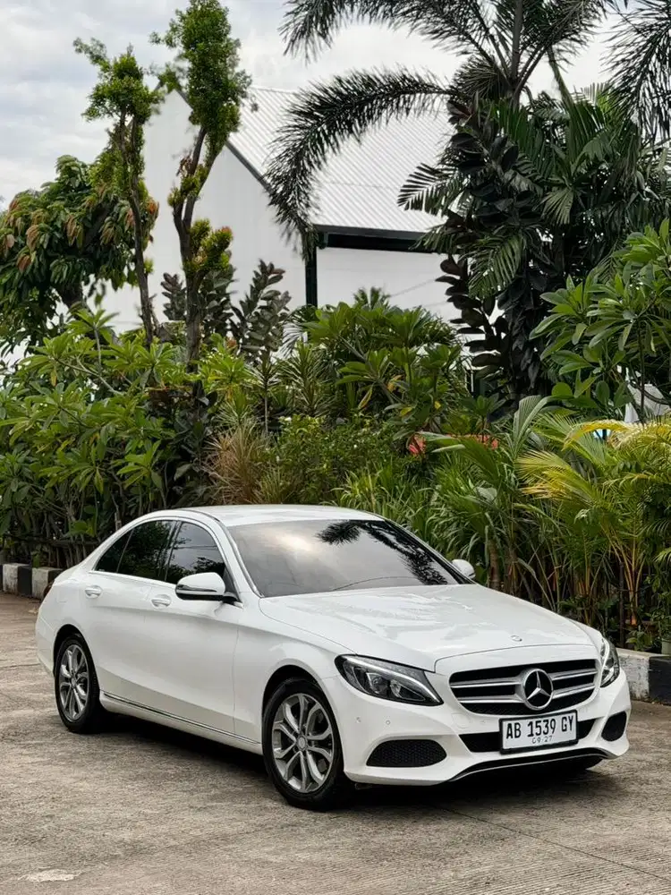{Cash} Mercedes Benz W205 C200 Facelift 2016 (Plat AB Jogja)