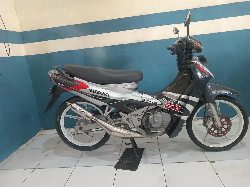 Satria ru 2002 hitam silver surat lengkap