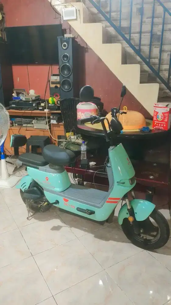 Sepeda listrik e nine