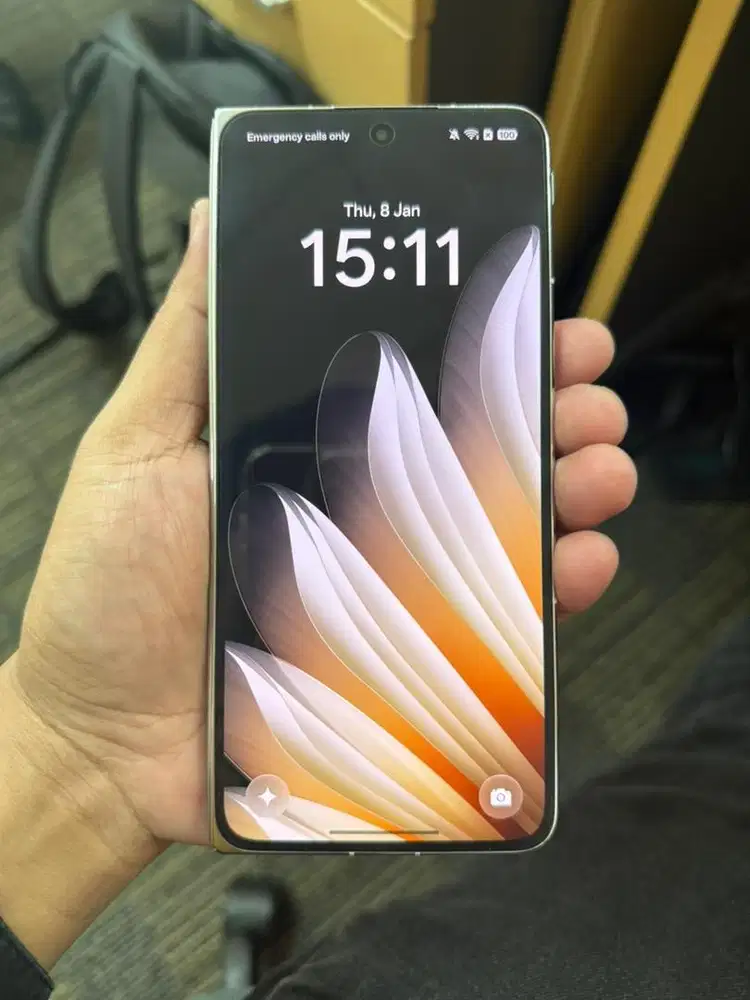 Oppo Find N5 Fold 16/512 GB White Fullset 99% Mulus