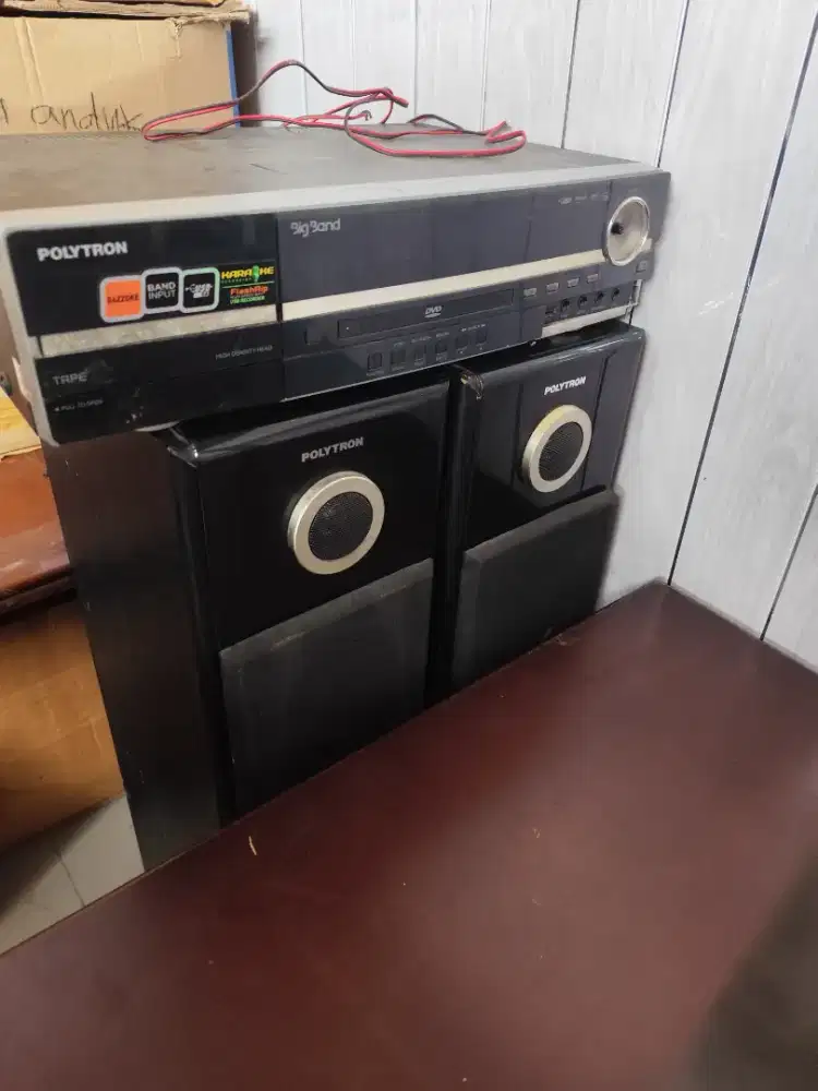 Polytron home teater speaker