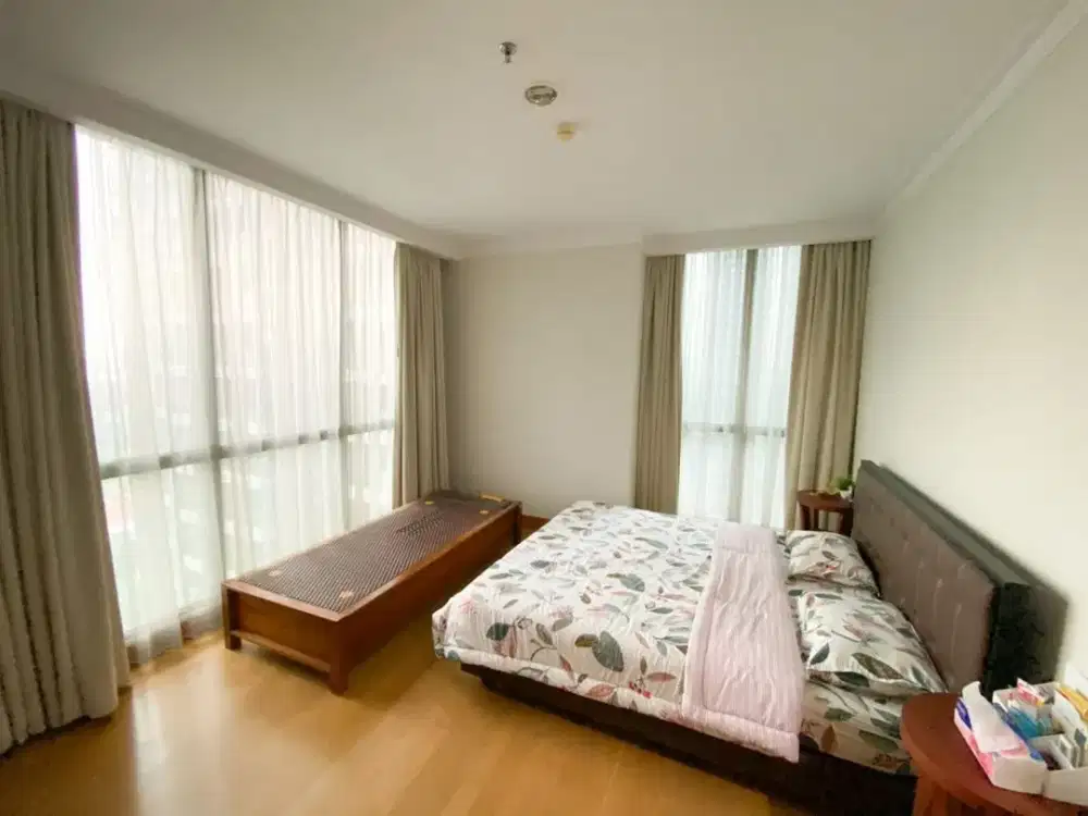 Jual Cepat Apartemen Residence 8 Senopati 2BR Strategis SCBD