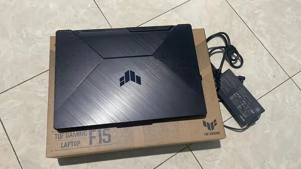 ASUS TUF GAMING  F15 FX506HC