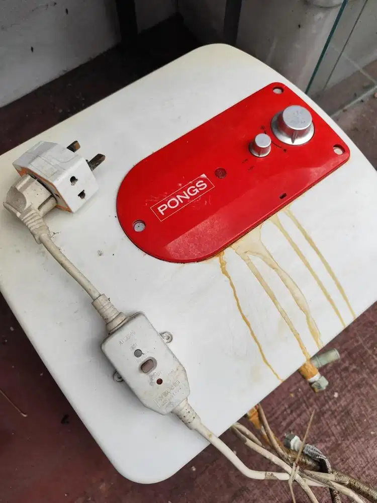 Water Heater Meek Pong Bekas