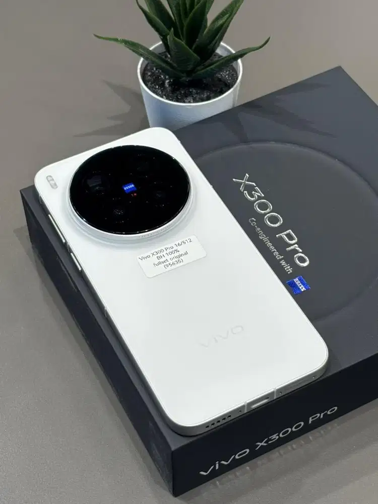 Vivo X300 Pro 16/512Gb like new