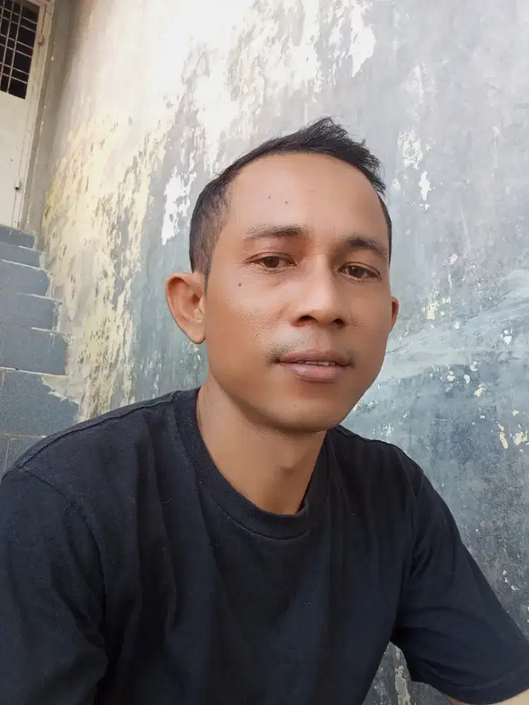 Lagi mencari pekerjaan driver