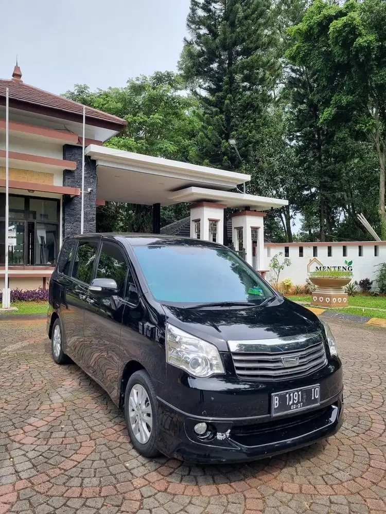 Nav1 V 2015 Limited, KM 90RIBU!!