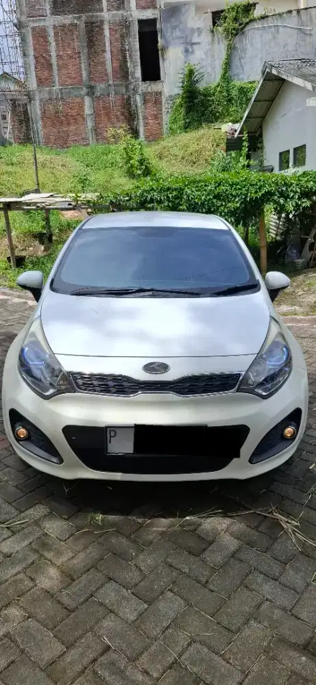 Kia / New Rio SE 1.4 (5P) AT