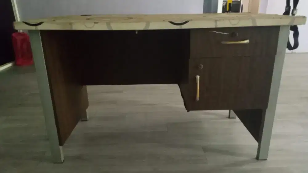 Dijual meja kerja