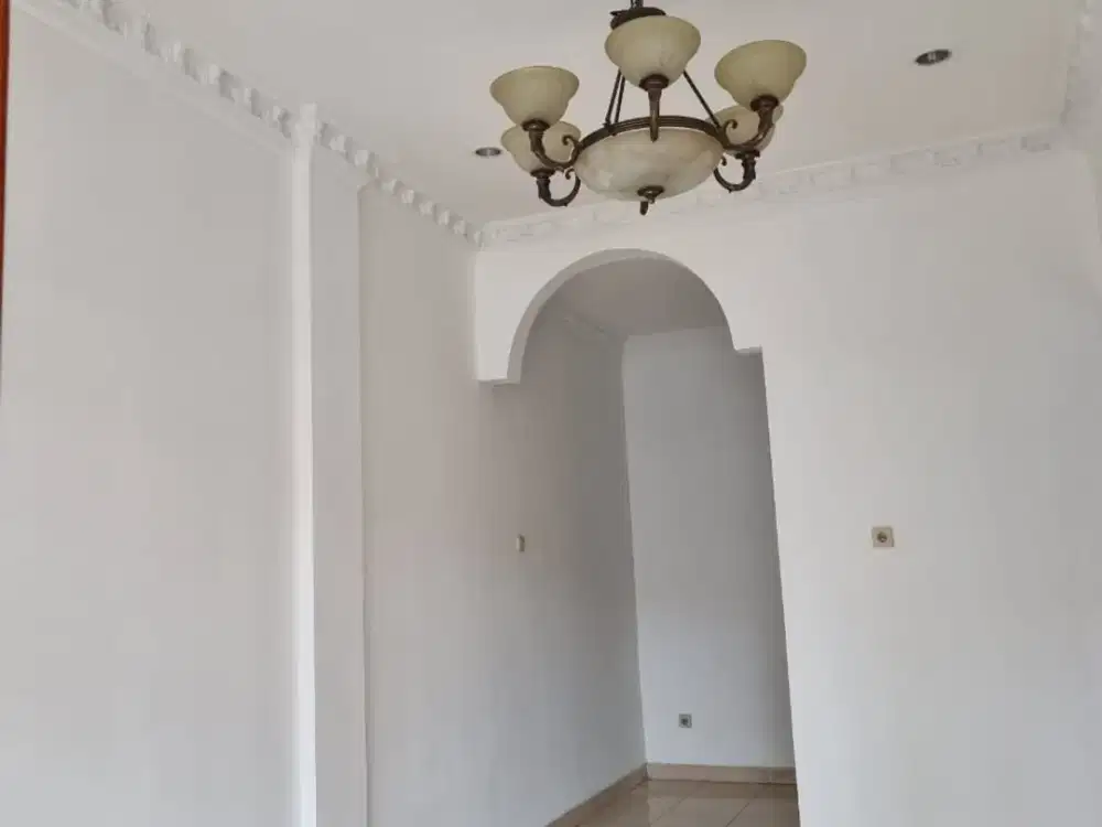 Dijual Rumah Murah Siap Huni Baru Renov  Lingkungan Nyaman & Aman di THB Bekasi.