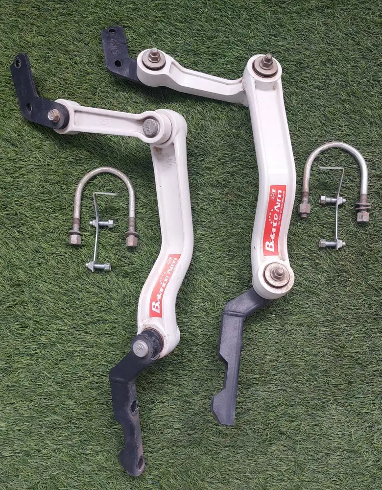 Balance Arm (ori Thailand) untuk Toyota New Fortuner