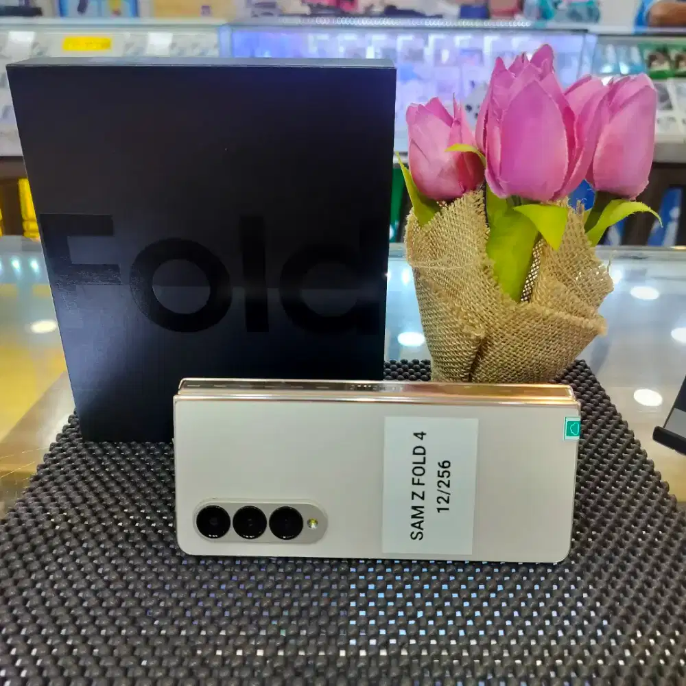 Samsung z fold 4 12/256 plastik muter