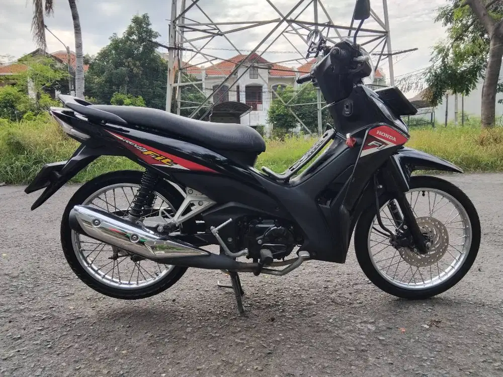Dijual Honda Revo Fit 2024 - BU