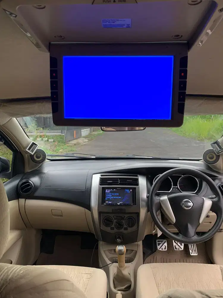 Nissan Grand livina 2013 Bensin