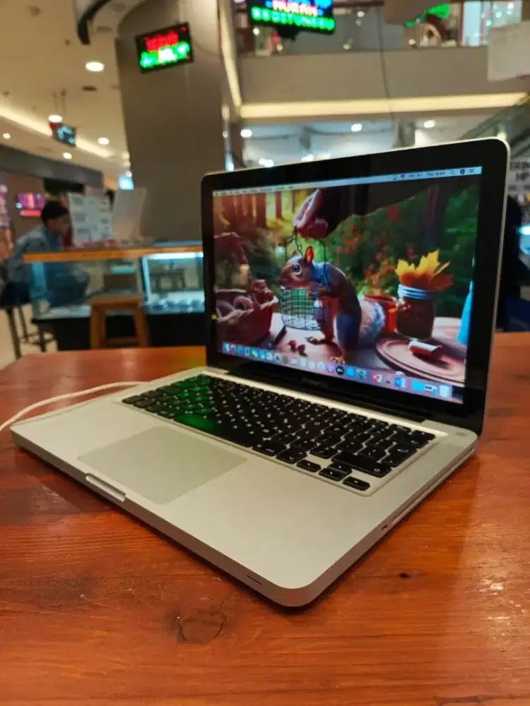 Macbook Pro 13 inch  mid 2012