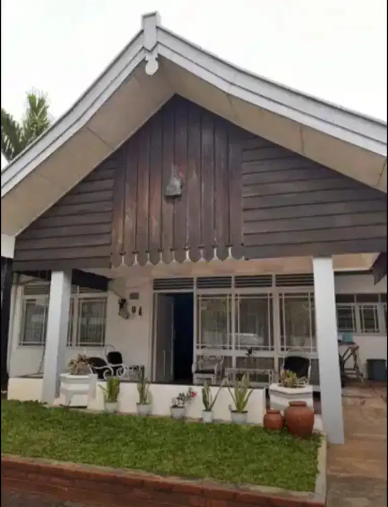 RUMAH MEWAH 625M2 DI CIPINANG