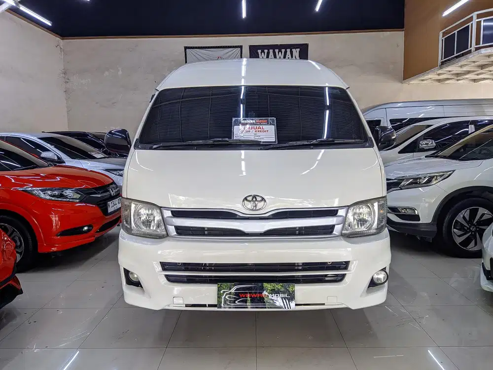 Hiace Commuter 2013 manual, wawan mobil