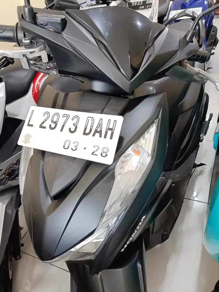 Cc110 HONDA BEAT DELUXE ESP CBS ISS EXCLSV 2022 km rendah bisa kredit