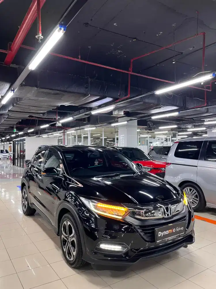 Honda HRV 1.5 Special Edition thn 2020 Black on Black