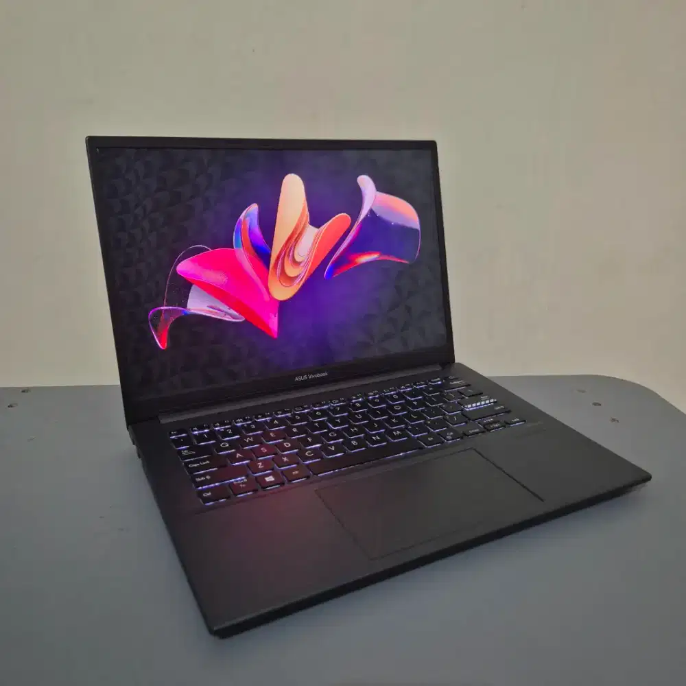 ASUS Vivobook PRO 14 OLED M3401QC Ryzen 5 5600H RTX 3050 512GB SSD