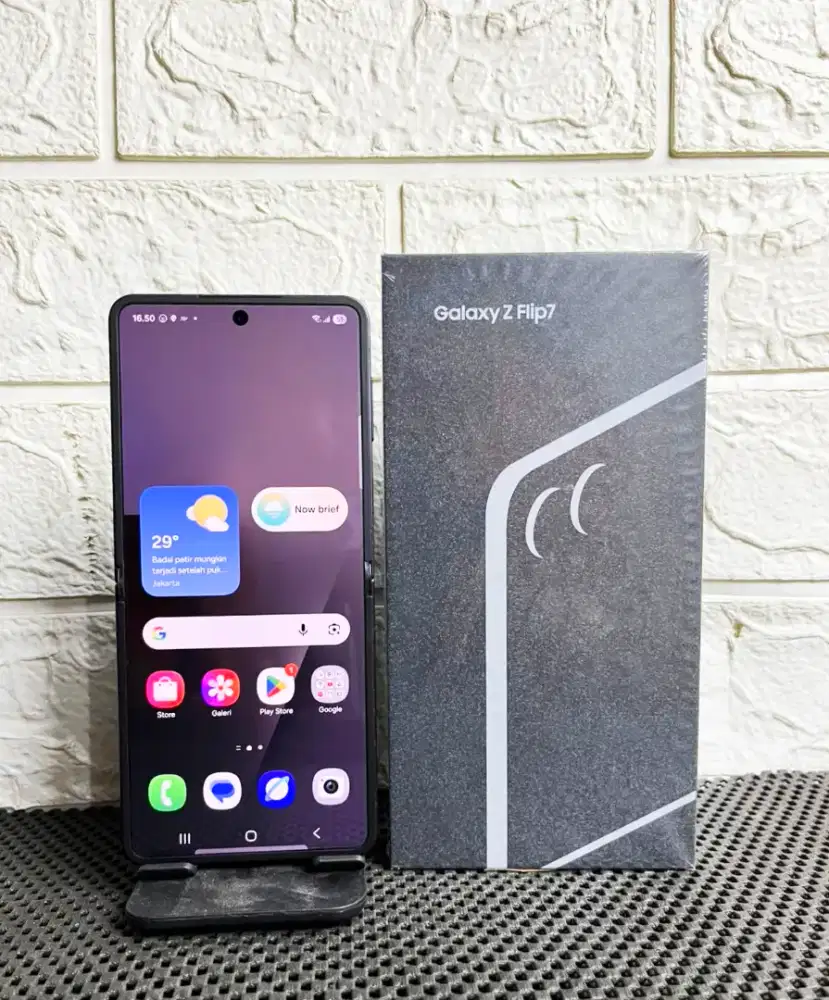 Samsung Z Flip 7 12/512 GB Mulus Fullset Garansi