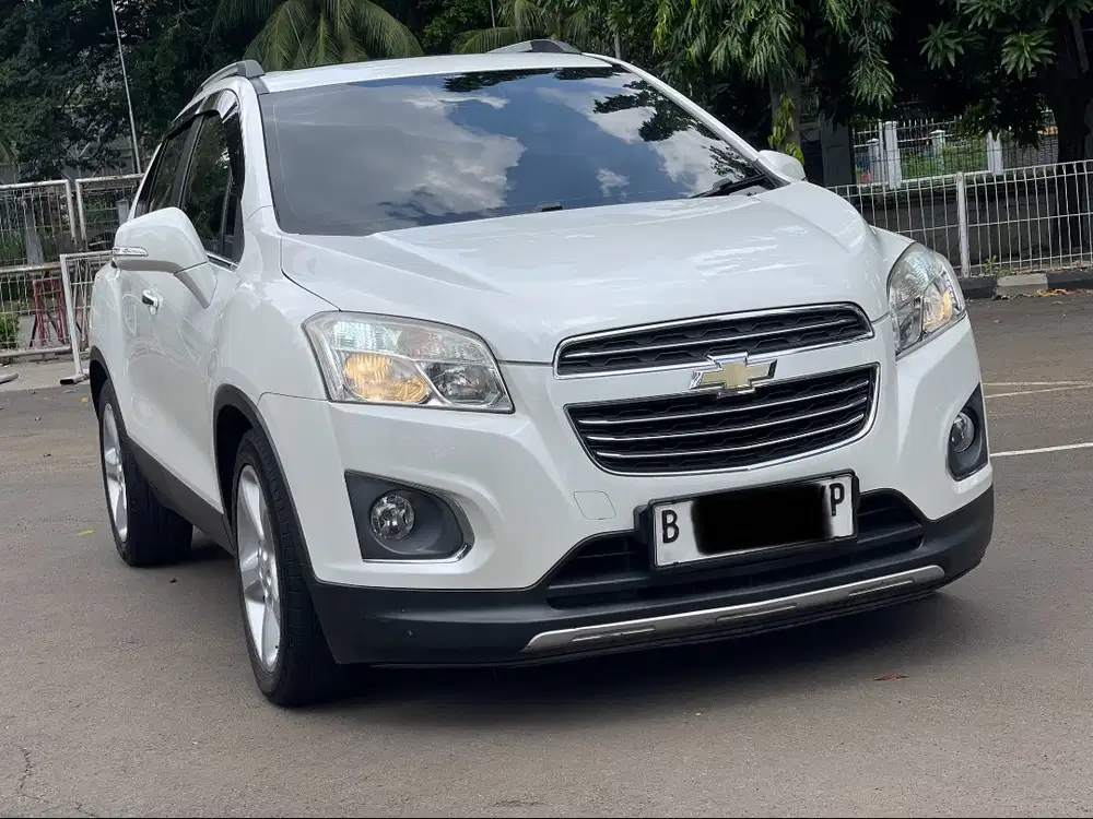 CHEVROLET TRAX LTZ 1.4 TURBO AT PUTIH 2016