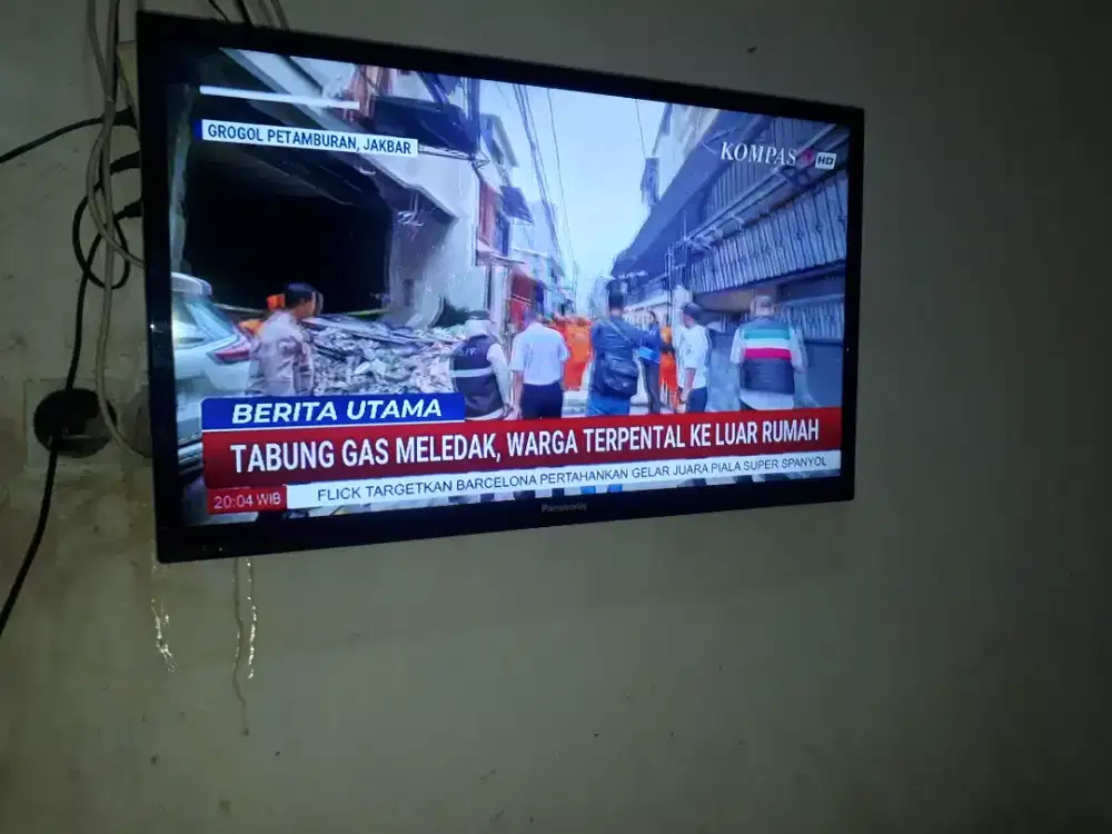 Tv led analog panasonic 32in