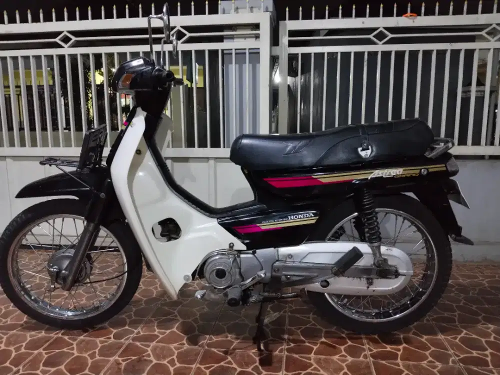 Honda Grand Bulus tahun 1992