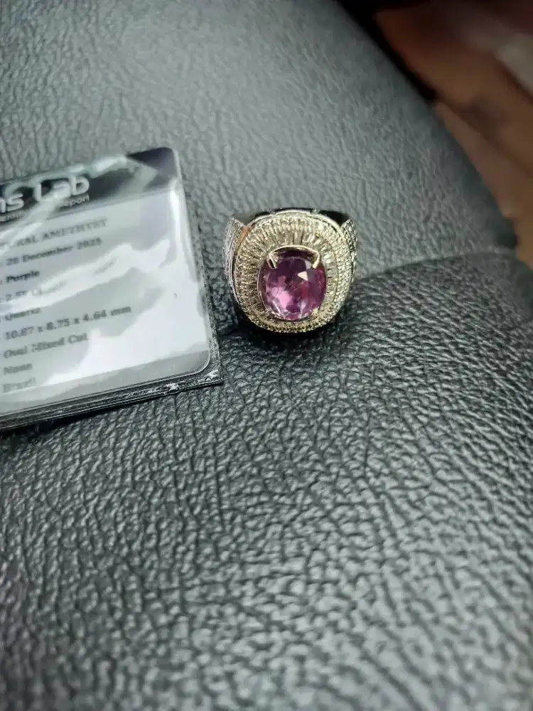 Batu Natural amethyst